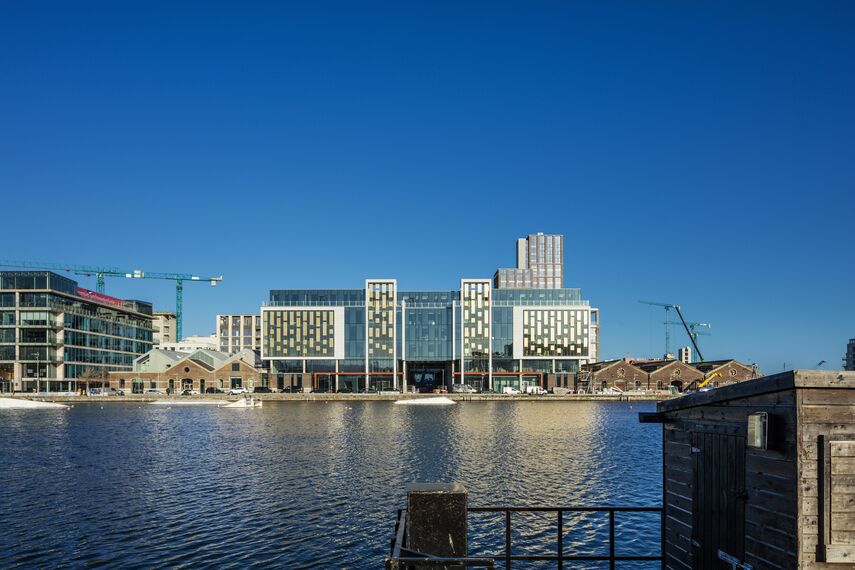 ConceptWall 50 Façades and ConceptSystem 77 Doors - The Reflector located in Dublin, Ireland