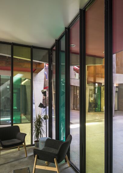 SlimLine 38 Windows, ConceptDoor 45Pa Doors, ThermoSystem 68 Windows, CW 50 Standard Façades and CW 50 Façades - Office building Madeleine Hall located in Nantes, France