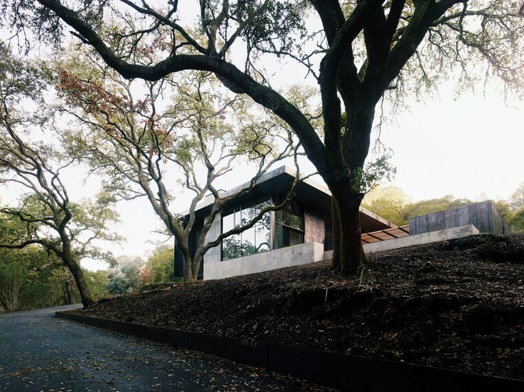 ConceptSystem 68 Windows, ConceptWall 50 Façades and ConceptPatio 130 Sliding & Folding - Villa The Giving Tree located inUnited States of America