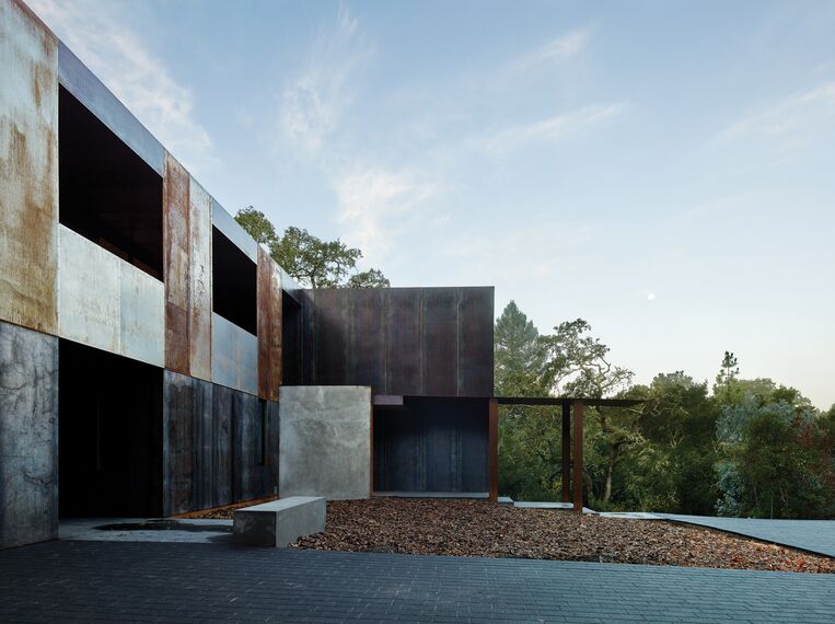ConceptSystem 68 Windows, ConceptWall 50 Façades and ConceptPatio 130 Sliding & Folding - Villa The Giving Tree located inUnited States of America