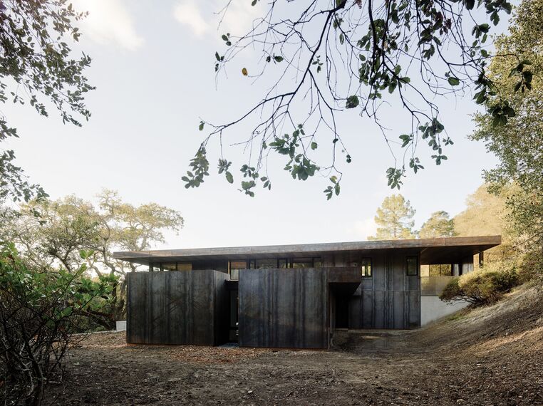 ConceptSystem 68 Windows, ConceptWall 50 Façades and ConceptPatio 130 Sliding & Folding - Villa The Giving Tree located inUnited States of America