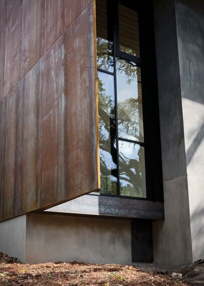 ConceptSystem 68 Windows, ConceptWall 50 Façades and ConceptPatio 130 Sliding & Folding - Villa The Giving Tree located inUnited States of America