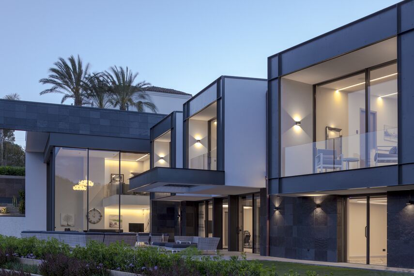 SlimLine 38 Doors, HiFinity Sliding & Folding and ConceptFolding 77 Sliding & Folding - House Pattan - House 3 located inSpain