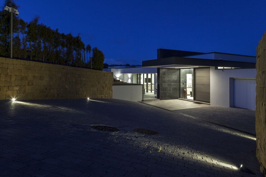 SlimLine 38 Doors, HiFinity Sliding & Folding and ConceptFolding 77 Sliding & Folding - House Pattan - House 3 located inSpain
