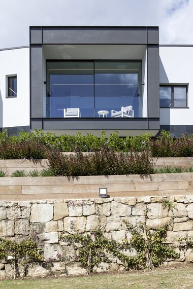 SlimLine 38 Doors, HiFinity Sliding & Folding and ConceptFolding 77 Sliding & Folding - House Pattan - House 3 located inSpain
