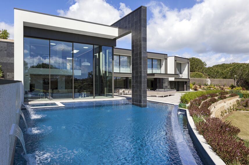 SlimLine 38 Doors, HiFinity Sliding & Folding and ConceptFolding 77 Sliding & Folding - House Pattan - House 3 located inSpain