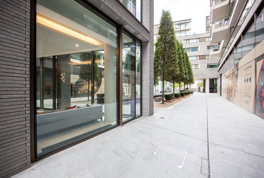 ConceptSystem 68 Windows, ConceptWall 60 Façades, ConceptPatio 130 Sliding & Folding, ConceptSystem 77 Windows, ConceptSystem 77 Doors and ConceptWall 50 Façades - One Tower Bridge located in London, United Kingdom