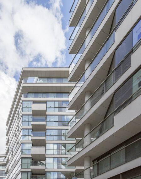 ConceptSystem 68 Windows, ConceptWall 60 Façades, ConceptPatio 130 Sliding & Folding, ConceptSystem 77 Windows, ConceptSystem 77 Doors and ConceptWall 50 Façades - One Tower Bridge located in London, United Kingdom