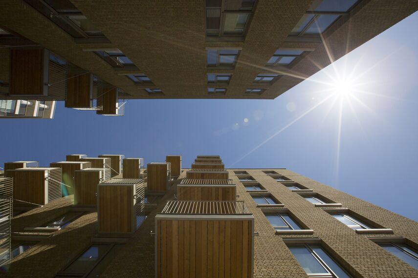 ConceptSystem 68 Windows, ConceptWall 60 Façades, ConceptPatio 130 Sliding & Folding, ConceptSystem 77 Windows, ConceptSystem 77 Doors and ConceptWall 50 Façades - One Tower Bridge located in London, United Kingdom