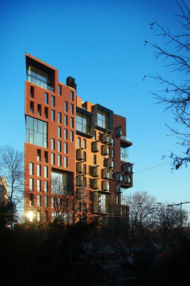 ConceptSystem 77 Windows and ConceptWall 50 Façades - Apartmentcomplex Red Apple located in Sofia, Bulgaria