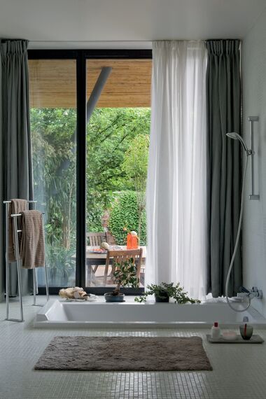 ConceptPatio 68 Sliding & Folding and CP 50 Sliding & Folding - Villa Private House Sèvres located in Sèvres, France