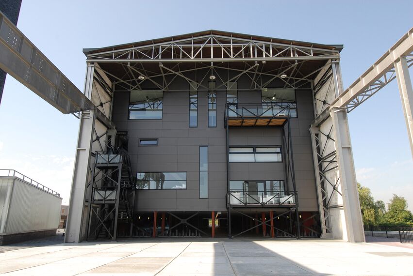 ConceptSystem 68 Doors, CS 38-SL Cancelled Systems, ConceptWall 50 Façades, CS 38-SL Cancelled Systems and ConceptSystem 68 Windows - Office building De Drie Rivieren located in Ridderkerk, The Netherlands