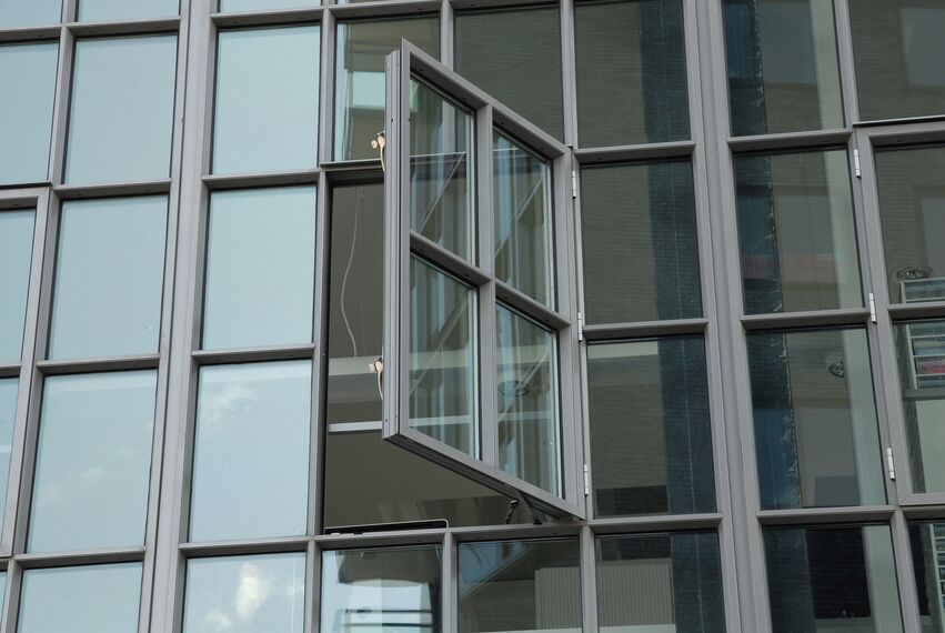 ConceptSystem 68 Doors, CS 38-SL Cancelled Systems, ConceptWall 50 Façades, CS 38-SL Cancelled Systems and ConceptSystem 68 Windows - Office building De Drie Rivieren located in Ridderkerk, The Netherlands