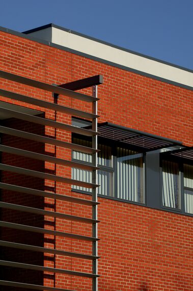BriseSoleil 100 Solar Shading - Derby City Hospital located in Derby, United Kingdom