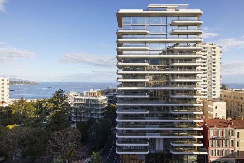 HiFinity Sliding & Folding - Residental/Project 26 Carré Or located in Monte Carlo, Principality of Monaco