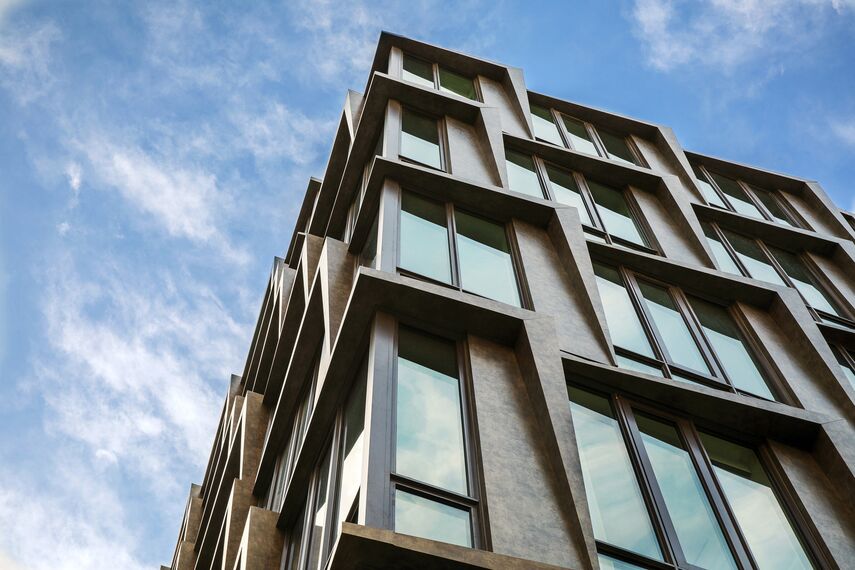 SlimLine 38 Windows, SlimLine 38 Doors, SlimLine 38 Standard Windows, SlimLine 38 Classic Windows, SlimLine 38 Standard Doors and SlimLine 38 Classic Doors - Tribeca Rogue located in New York City, United States of America