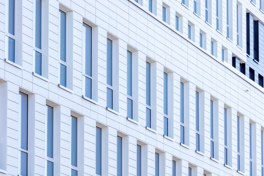 MasterLine 8 Windows and CW 50-HI Façades - Business center Eleven Business Center located in Vilnius, Lithuania