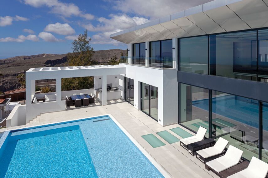 HiFinity Sliding & Folding, ConceptSystem 77 Doors and ConceptPatio 68 Sliding & Folding - Villa Private House Gran Canaria located inSpain