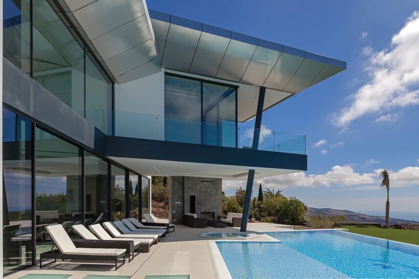 HiFinity Sliding & Folding, ConceptSystem 77 Doors and ConceptPatio 68 Sliding & Folding - Villa Private House Gran Canaria located inSpain