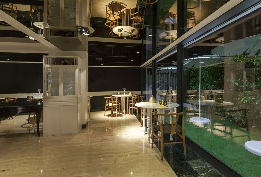 HiFinity Sliding & Folding - Entertainment Restaurant Quique Dacosta located in Alicante, Spain