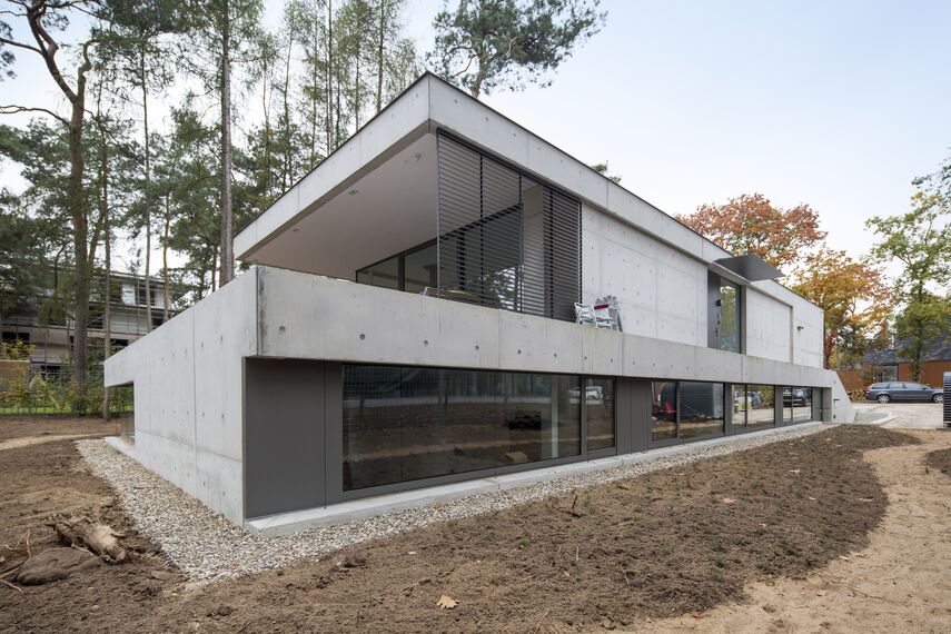 ConceptPatio 130 Sliding & Folding and ConceptSystem 77 Windows - House Private house Utrecht region located in Utrecht, The Netherlands