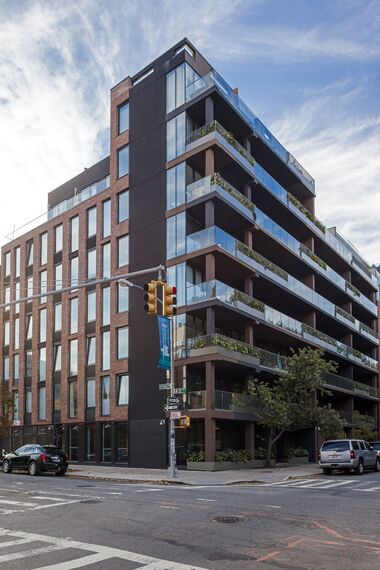ConceptSystem 68 Doors, ConceptSystem 68 Windows and CW 50-SC Façades - Apartmentcomplex 210 North 12th Street located inUnited States of America
