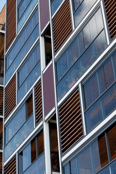 ConceptWall 50 Façades and ConceptPatio 155 Sliding & Folding - Apartmentcomplex Dalston Lane located in London, United Kingdom