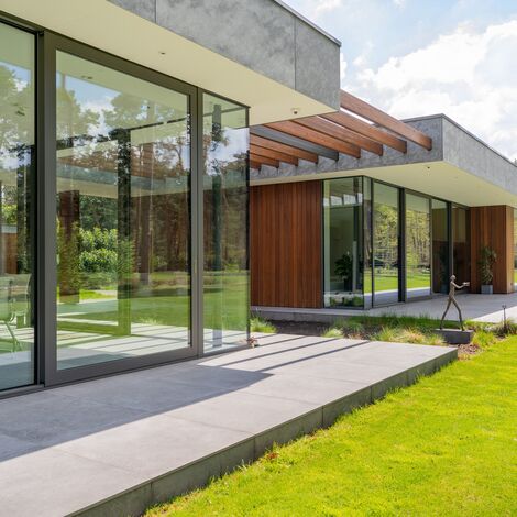 ConceptSystem 77 Doors and SlimLine 38 Cubic Windows - Villa in the Woods located in Waalre, The Netherlands