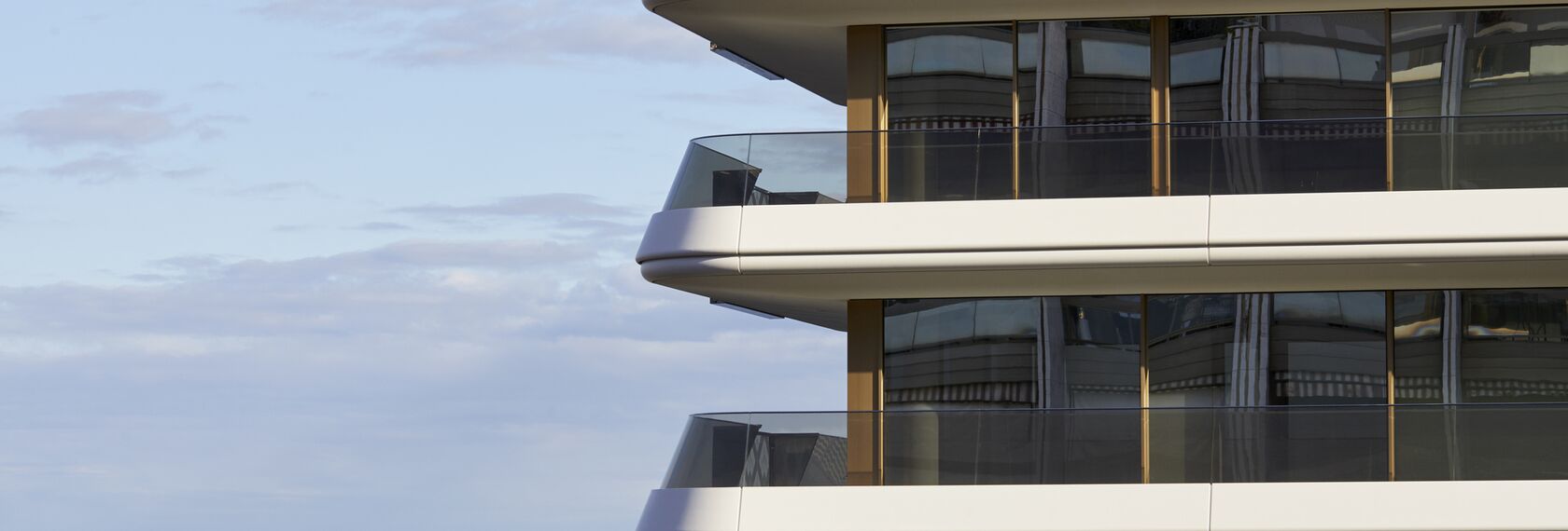 HiFinity Sliding & Folding - Residental/Project 26 Carré Or located in Monte Carlo, Principality of Monaco