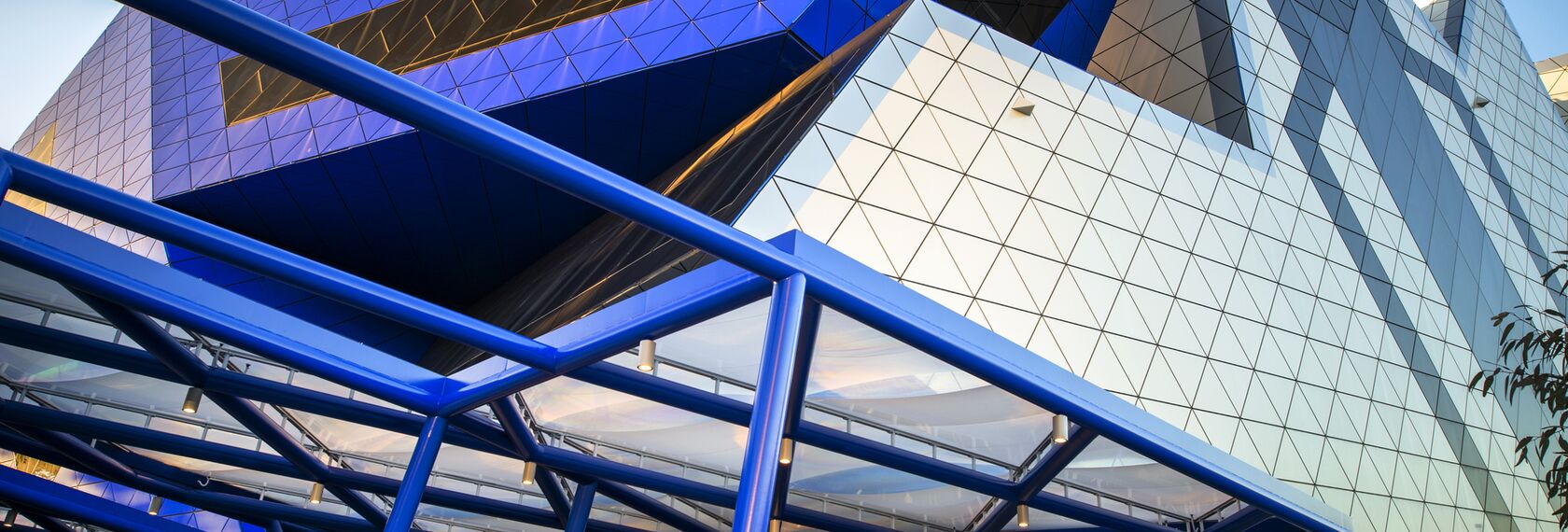 CW 50-SC Façades - Entertainment Perth Arena located in Perth, Australia