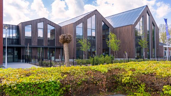 ConceptWall 50 Façades and ConceptSystem 77 Windows - School IKC Children's Center located in Tilburg, The Netherlands