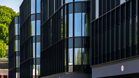 CW 65-EF Façades and MasterLine 8 Windows - Business center River Hall located inLithuania